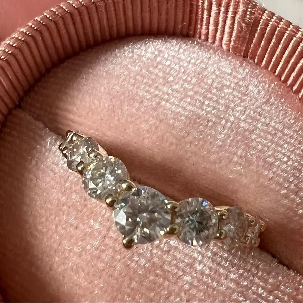 Chevron V shape sparkling 2ct tw stone wedding band!
